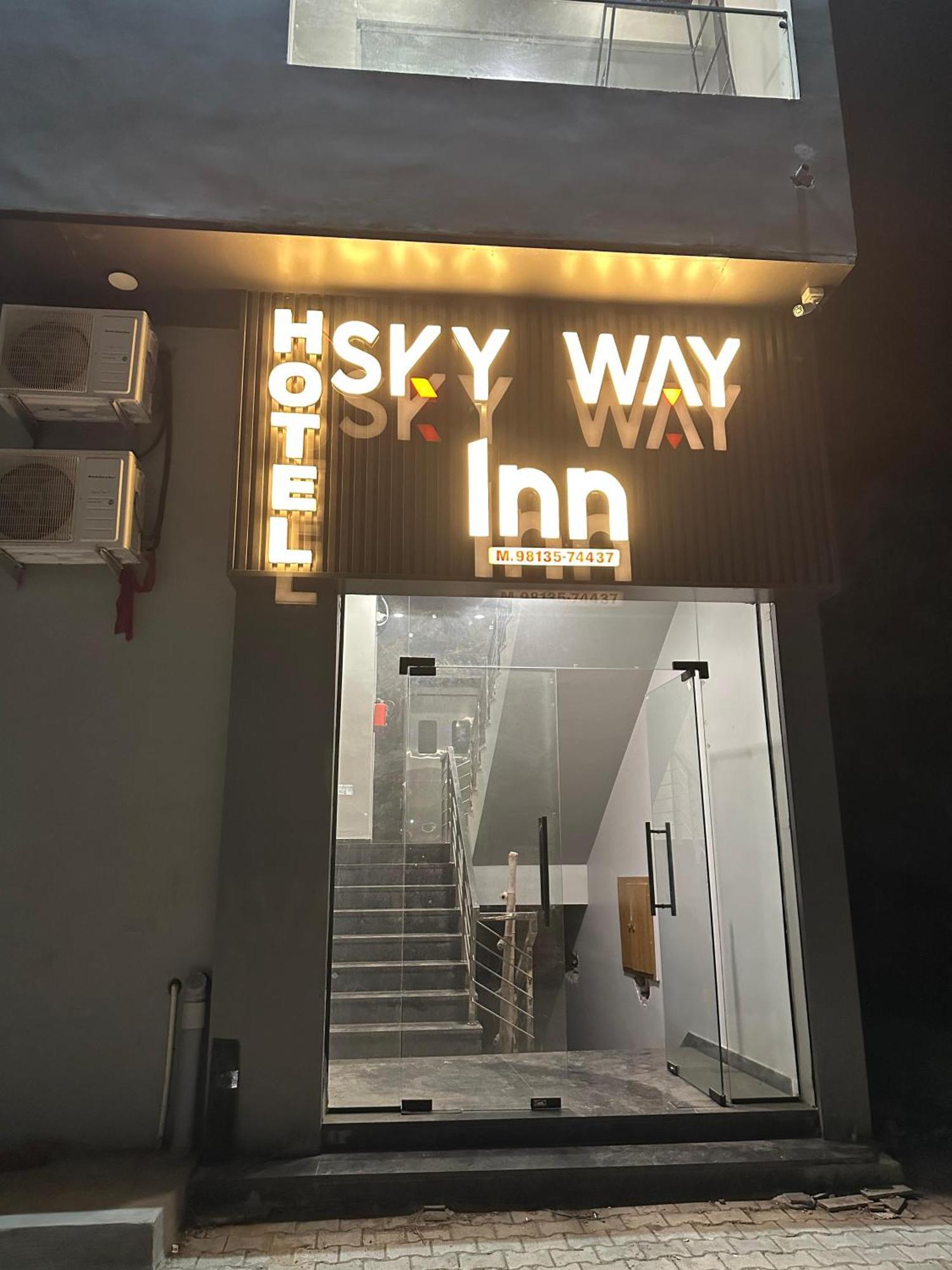 Hotel Sky Way Inn Hisār 외부 사진