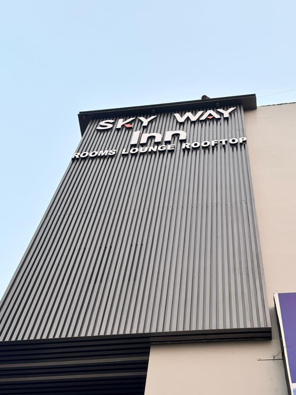 Hotel Sky Way Inn Hisār 외부 사진