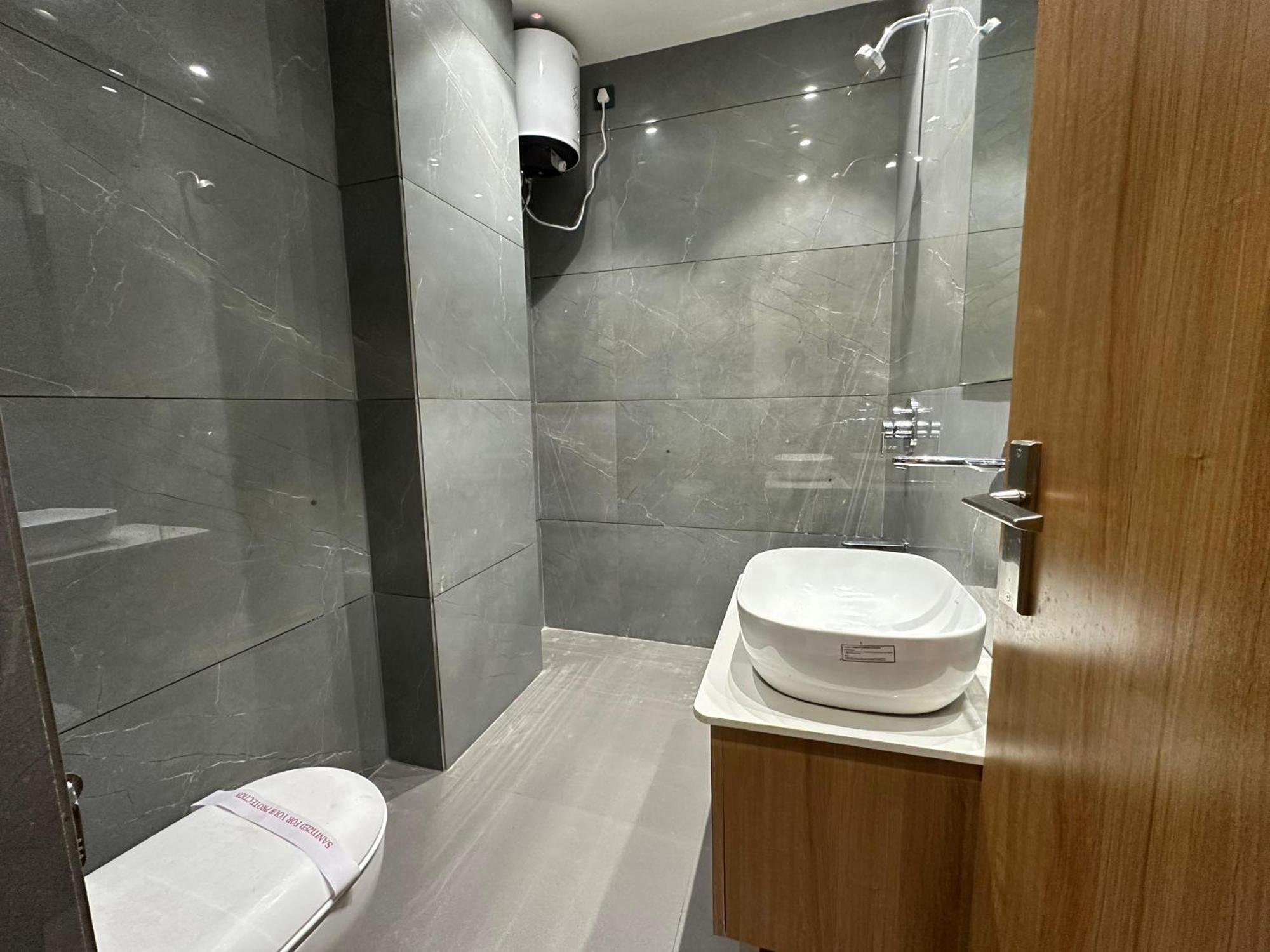 Hotel Sky Way Inn Hisār 외부 사진